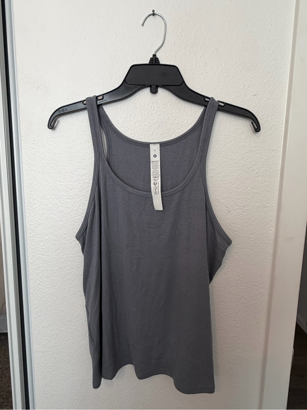 Lululemon Women’s Soft Ribbed Scoop Neck Tank - Size 14